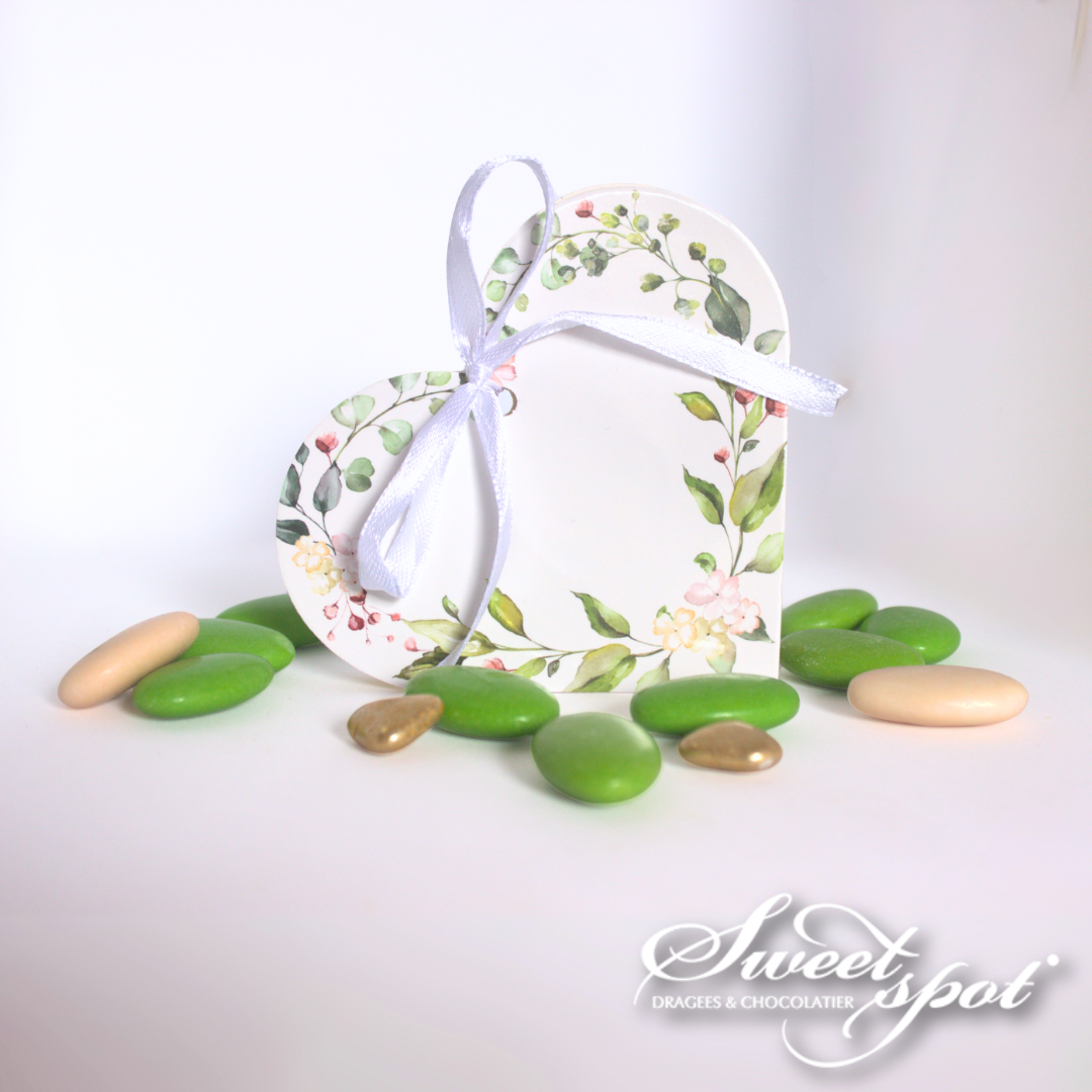 30 meme boite avec ruban